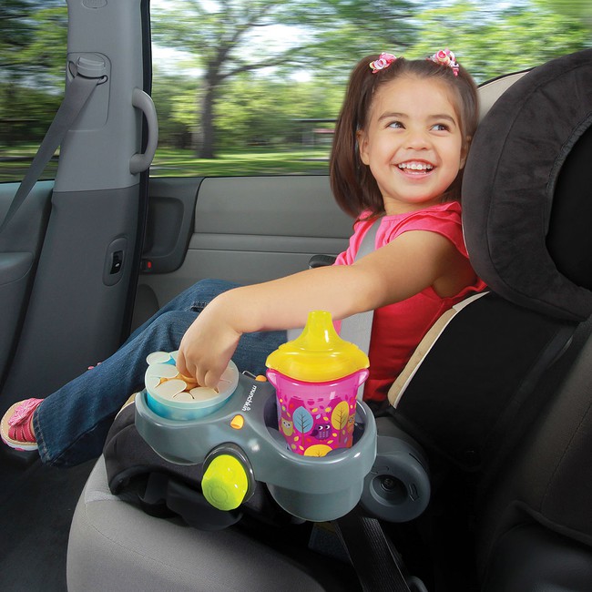 Những vật dụng thiết yếu bố mẹ cần chuẩn bị khi cho con di chuyển bằng ô tô - Ảnh 2.