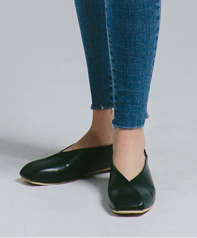 11 kiểu giày bệt quen thuộc để nàng lựa chọn được đôi giày “nịnh” chân nhất - Ảnh 14.