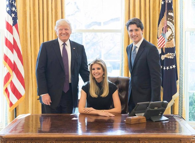 Con gái rượu của Tổng thống Ivanka Trump bị chỉ trích vì ngang nhiên ngồi vào chiếc ghế này - Ảnh 1.