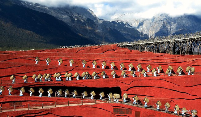 Nữ nhà báo chia sẻ hành trình khám phá Shangri-la, Lệ Giang, Đại Lý 9 ngày với 12 triệu đồng - Ảnh 15.