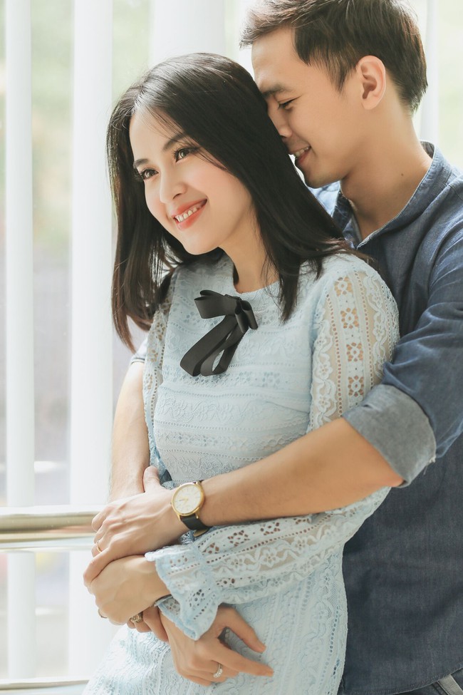 Tình yêu nhẹ nhàng, dung dị như ổ bánh mỳ 20 ngàn lúc đói của Tú Vi - Văn Anh - Ảnh 8. Tình yêu nhẹ nhàng, dung dị như ổ bánh mỳ 20 ngàn lúc đói của Tú Vi - Văn Anh - Ảnh 8.