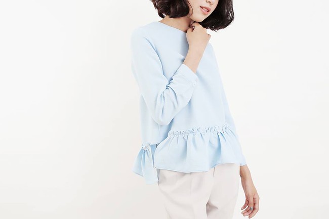 Loạt mẫu áo sơmi/blouse trơn màu giá chưa đến 500 ngàn từ thương hiệu Việt để các nàng chọn mua cho hè - Ảnh 10.