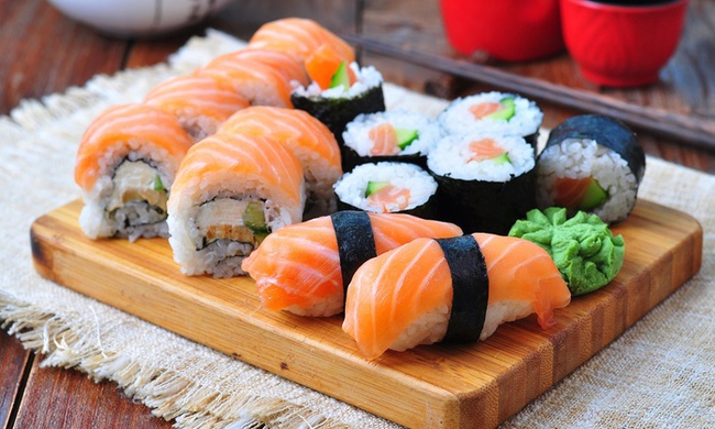 Chuyên gia cảnh báo: Những con giun sống trong ruột có thể ẩn nấp trong món sushi yêu thích của bạn - Ảnh 2.