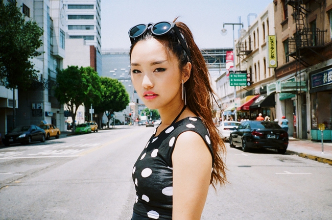 Muốn trang điểm đẹp chuẩn Hàn Quốc thì theo dõi ngay 5 cô nàng Beauty Blogger này - Ảnh 13.