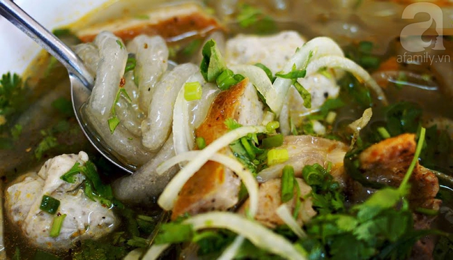 14 món ăn nổi tiếng đến độ nghe tên ai cũng biết ngay xuất xứ của Việt Nam - Ảnh 10.