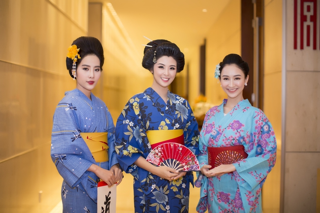 Hoa hậu Mỹ Linh, Ngọc Hân đọ sắc trong trang phục Kimono - Ảnh 6.