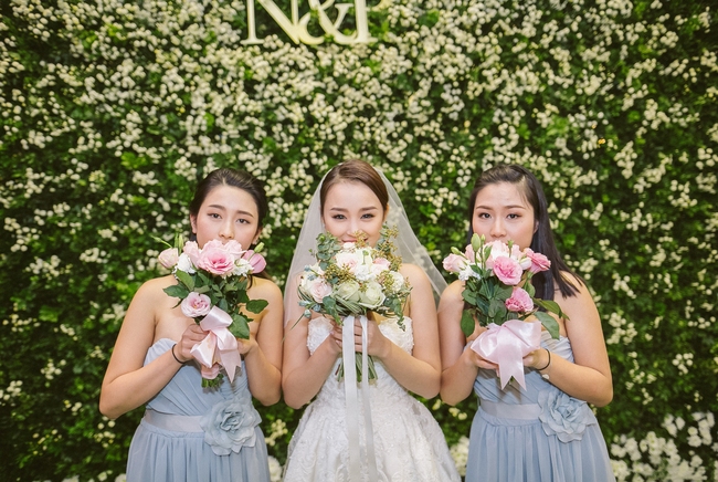 Đám cưới lung linh ngàn ngọn nến theo phong cách Hàn Quốc của cặp đôi Hà Nội - Ảnh 7.