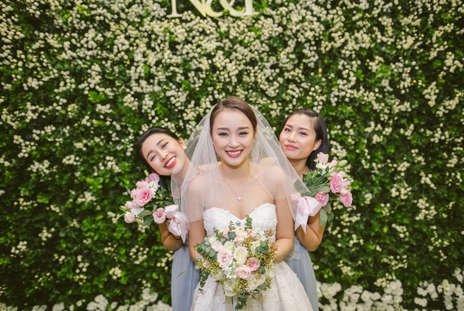 Đám cưới lung linh ngàn ngọn nến theo phong cách Hàn Quốc của cặp đôi Hà Nội - Ảnh 8.