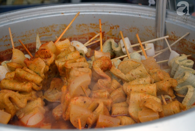 8 món ăn ngoại đã trở thành một phần tất yếu của hội chợ ẩm thực Việt - Ảnh 2.