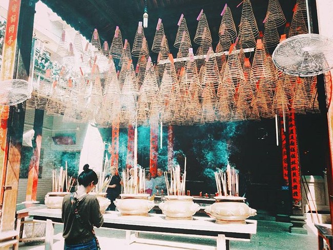 15 ngôi chùa linh thiêng nên đi lễ dịp đầu năm ở Hà Nội, Sài Gòn - Ảnh 14.