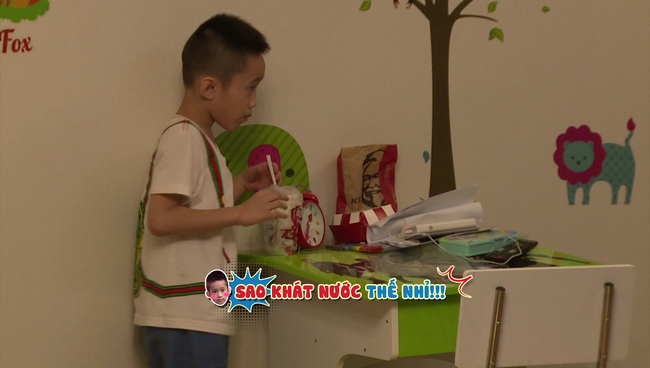 Cháu ngoại của NSƯT Hương Dung gây cười với tình sử rắc rối dù mới 8 tuổi - Ảnh 9.