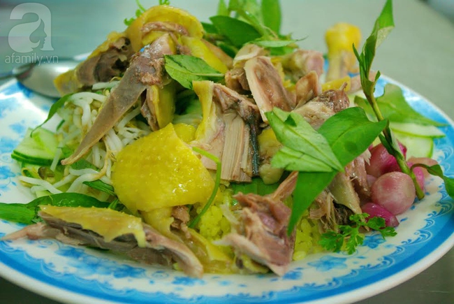14 món ăn nổi tiếng đến độ nghe tên ai cũng biết ngay xuất xứ của Việt Nam - Ảnh 7.