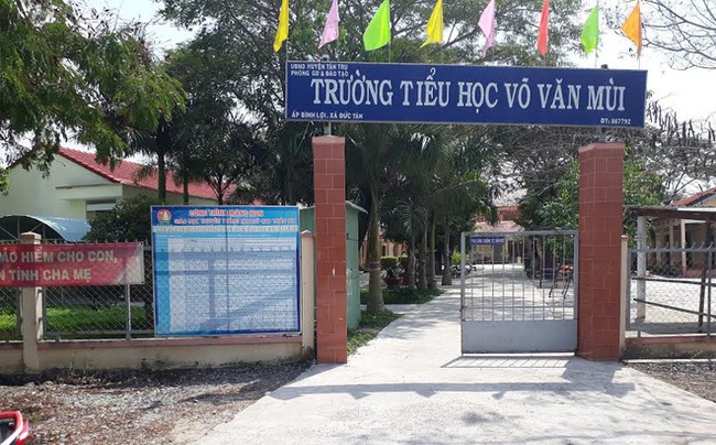 Đề nghị cảnh cáo cô giáo đánh hàng loạt học sinh vì không thuộc 2 câu hát - Ảnh 1.