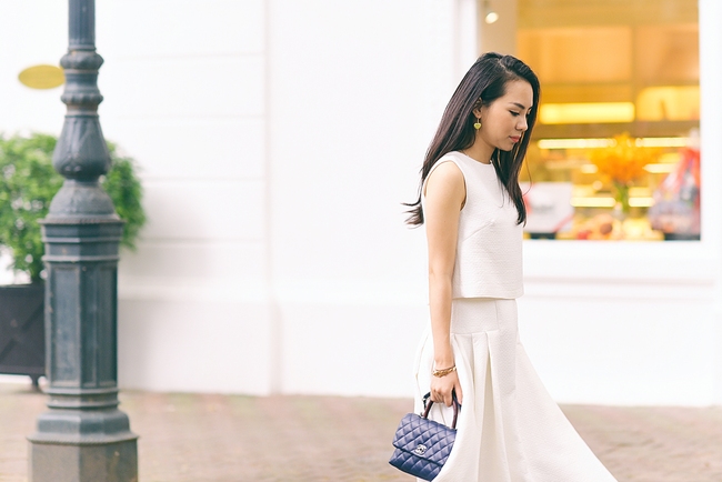 Street style tuần qua: Quý cô Hà Nội kiểu cách, đối lập hẳn với quý cô Sài Gòn nhẹ nhàng dễ mê - Ảnh 18.