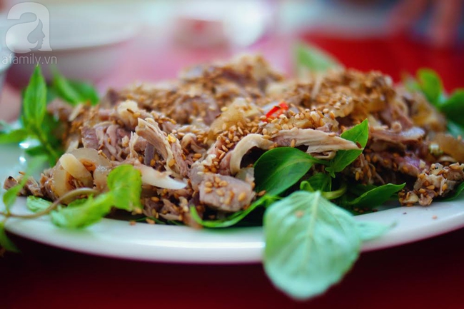 14 món ăn nổi tiếng đến độ nghe tên ai cũng biết ngay xuất xứ của Việt Nam - Ảnh 3.