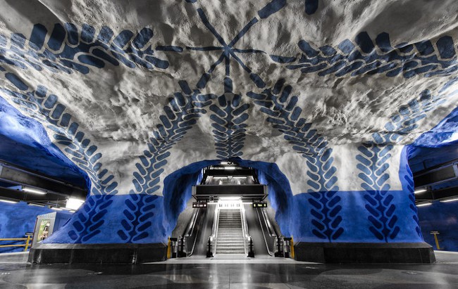 Những ga tàu điện ngầm có thiết kế độc đáo nhất trên thế giới - Ảnh 13.