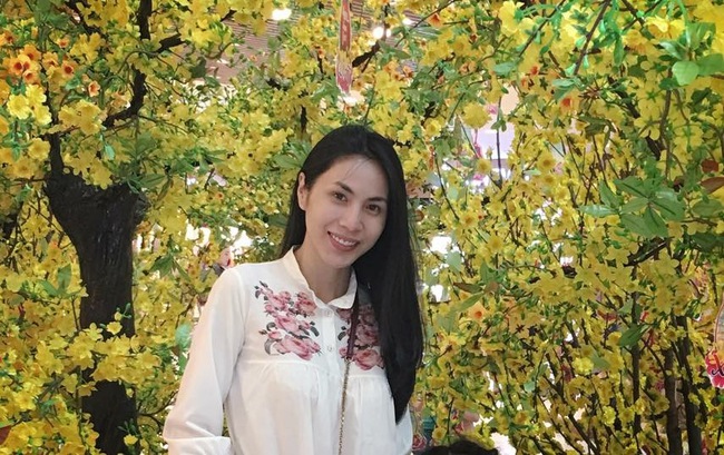 Soi nhất cử nhất động của sao Việt (25/1) - Ảnh 2.