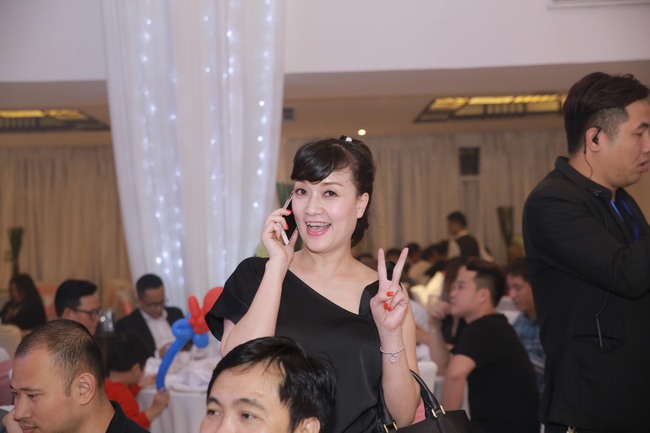 Công Lý cười tươi bên cạnh cả tình mới lẫn vợ cũ tại đám cưới MC Thành Trung - Ảnh 7.
