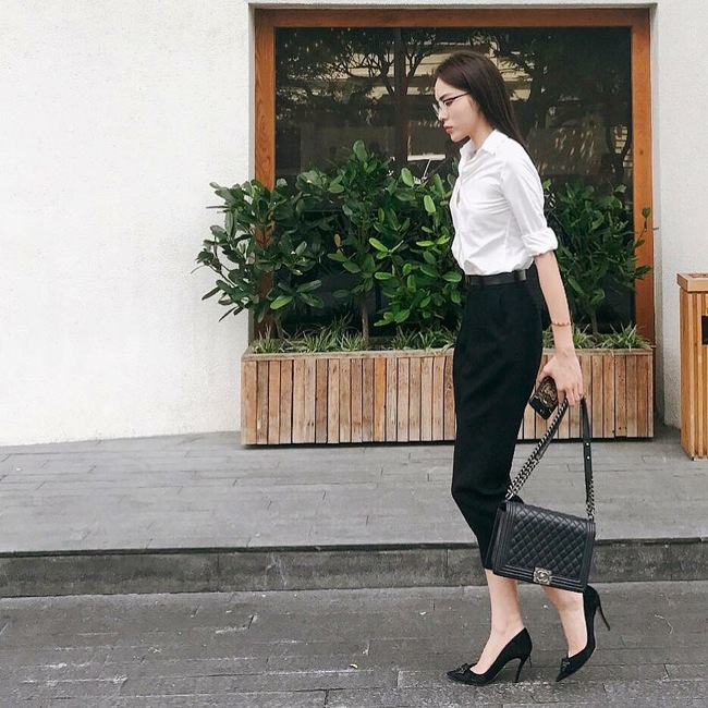 Soi nhất cử nhất động của sao Việt (26/4) - Ảnh 5.