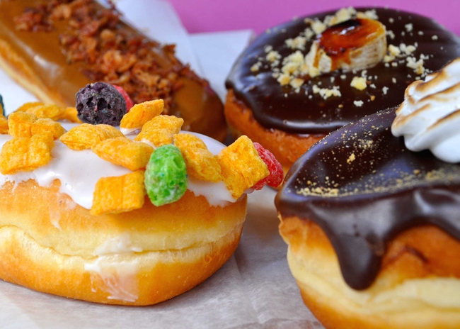 Vừa đa dạng, vừa màu sắc, những chiếc bánh donut siêu hấp dẫn này sẽ khiến bạn đứng ngồi không yên - Ảnh 12.