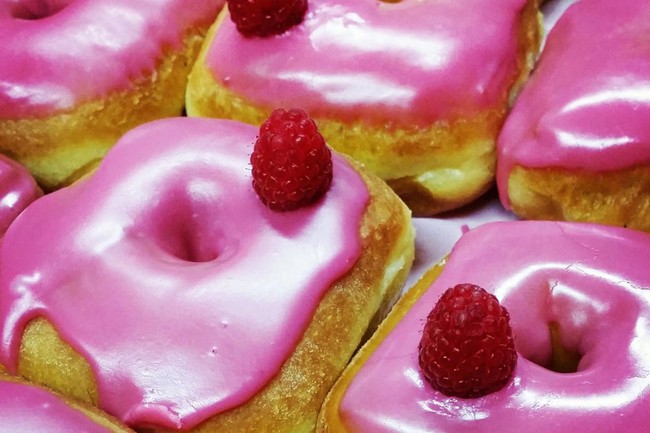 Vừa đa dạng, vừa màu sắc, những chiếc bánh donut siêu hấp dẫn này sẽ khiến bạn đứng ngồi không yên - Ảnh 16.