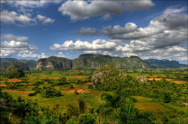 Cuba - Điểm đến hứa hẹn sẽ khiến giới du lịch cuồng chân năm 2017 - Ảnh 4.