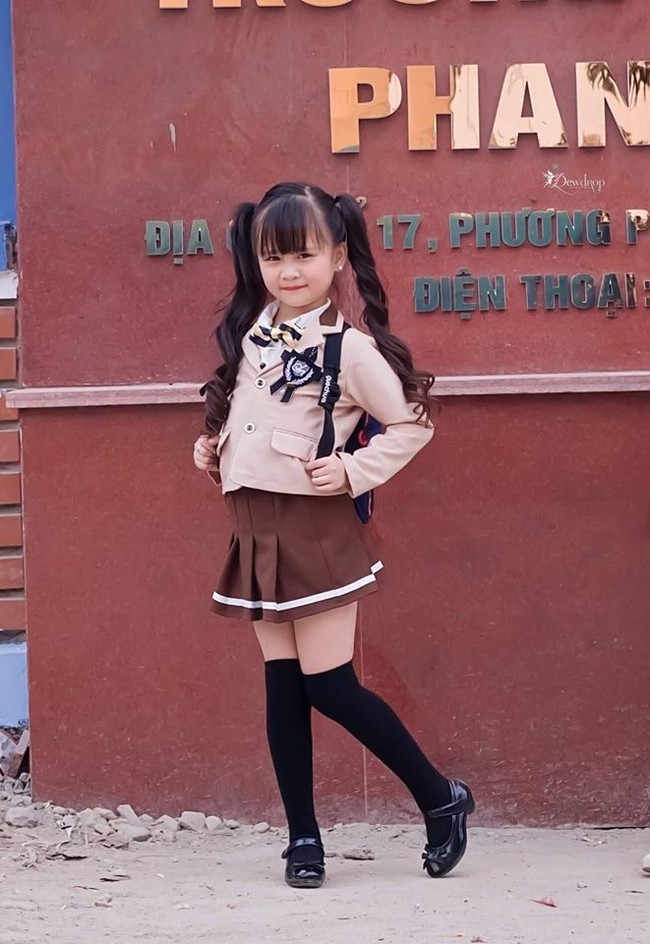 Hoa khôi nhí Tuyên Quang tiếp tục gây sốt trong bộ đồng phục đẹp như nữ sinh Hàn Quốc - Ảnh 15.