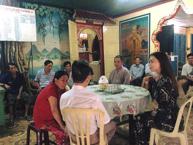 Soi nhất cử nhất động của sao Việt 27/1 - Ảnh 4.