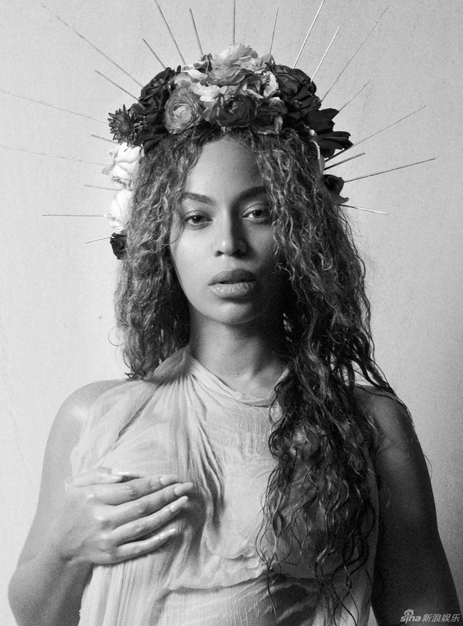 See a series of sexy nude photos of pregnant woman Beyonce - Photo 14.