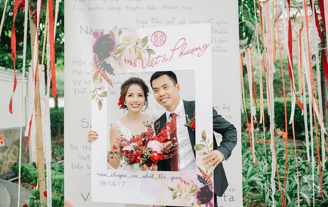 Cặp đôi Hà Thành trang trí tiệc cưới sân vườn với sắc đỏ đẹp như một giấc mơ về hạnh phúc - Ảnh 7.