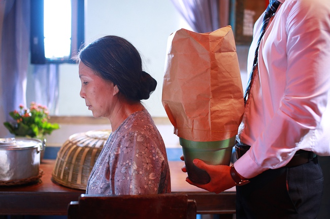 Mẹ hiền Kim Xuân khắc khoải chờ con trai trở về trong suốt 30 năm - Ảnh 3.
