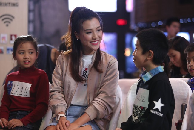 Hoàng Oanh, Ngọc Khuê điên đảo vì dàn thí sinh Idol Kids siêu đáng yêu - Ảnh 4.
