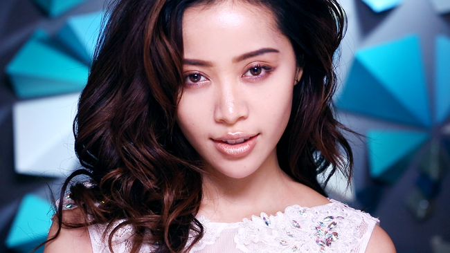 Michelle Phan đang nhắc chúng ta: Đừng bao giờ ngắt kết nối với chính mình - Ảnh 2.