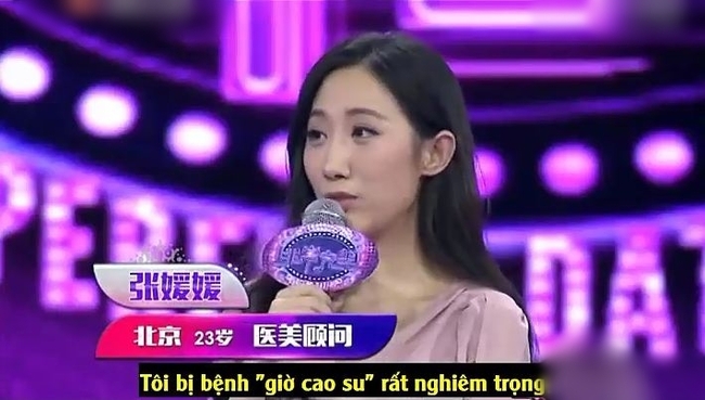 Cô nàng xinh đẹp đến tỏ tình nhưng có bao nhiêu tật xấu thì khoe ra hết - Ảnh 2.