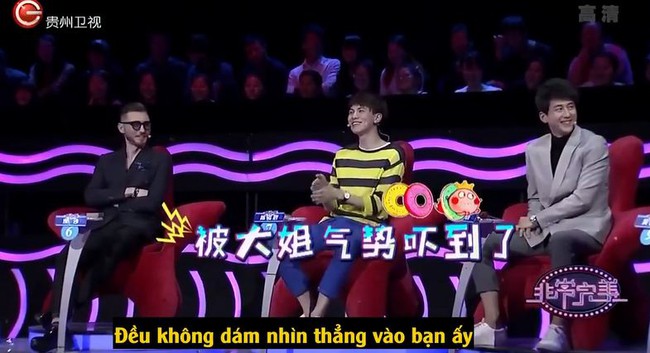 Cô gái dữ dằn chỉ liếc một cái, các nam thần Phi thường hoàn mỹ đều sợ hãi cúi mặt - Ảnh 2.