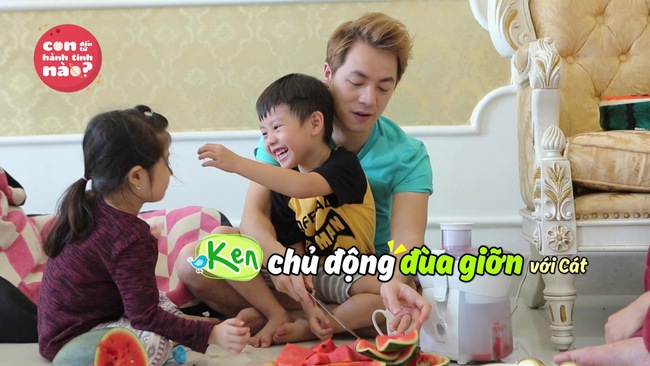 Gia đình Đăng Khôi, Huy Khánh mệt bở hơi tai khi lần đầu cho các nhóc tì gặp nhau - Ảnh 1.