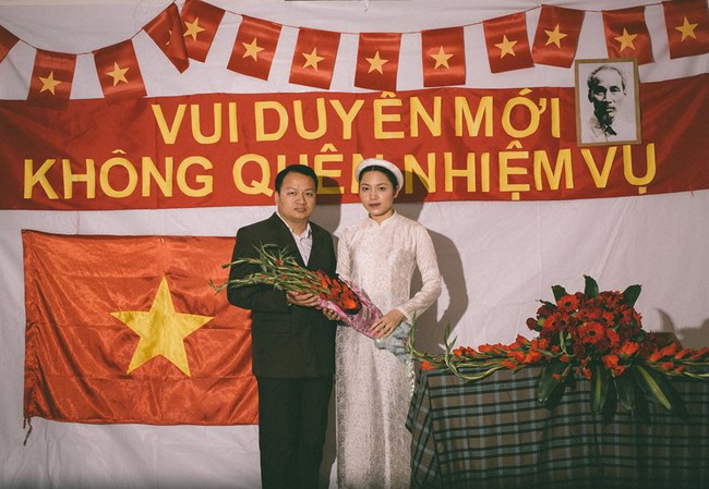 Phát sốt với 100 năm đám cưới Việt Nam, bộ ảnh cưới độc đáo của của cô dâu chú rể yêu những gì hoài cổ - Ảnh 13.