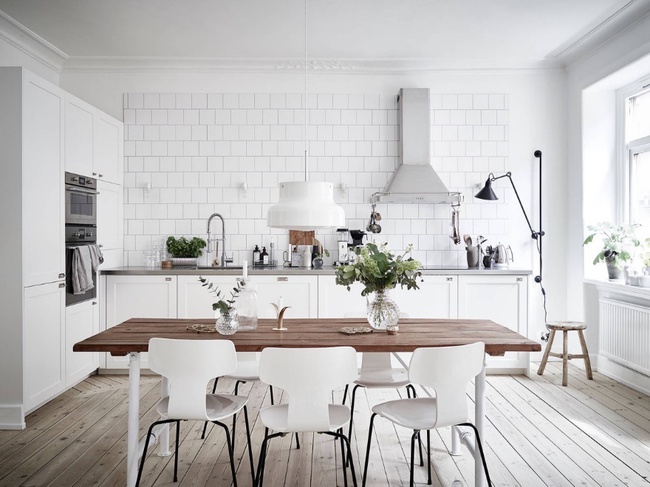 15 căn bếp hiện đại với sắc trắng tinh tế và vô cùng bắt mắt - Ảnh 3.