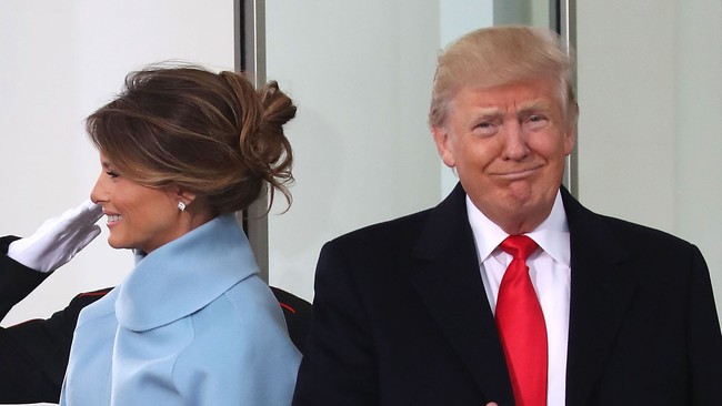 Tại sao Trump giữ khoảng cách với vợ? - Ảnh 1.