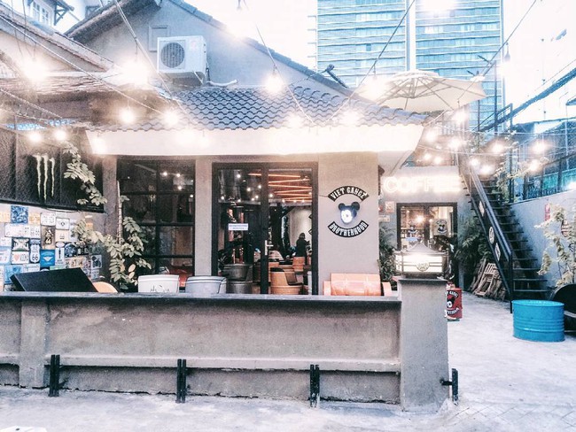 5 quán cà phê  ẩn mình trong hẻm vừa chất, vừa đẹp bất ngờ ở Sài Gòn - Ảnh 28.