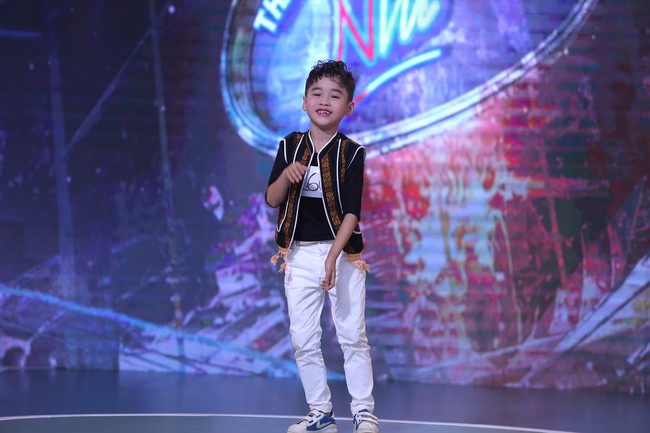 Ngất lịm trước những cô cậu bé siêu đáng yêu của Vietnam Idol Kids - Ảnh 5.