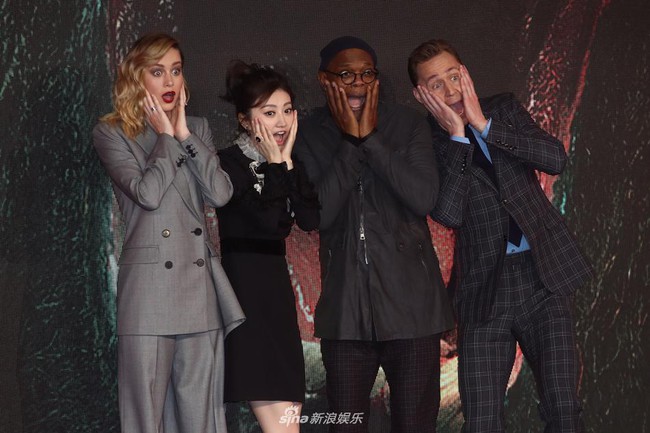 Bị chê dở thì đã sao, đệ nhất mỹ nữ Cảnh Điềm vẫn cười tít mắt vui đùa với Tom Hiddleston - Ảnh 13.