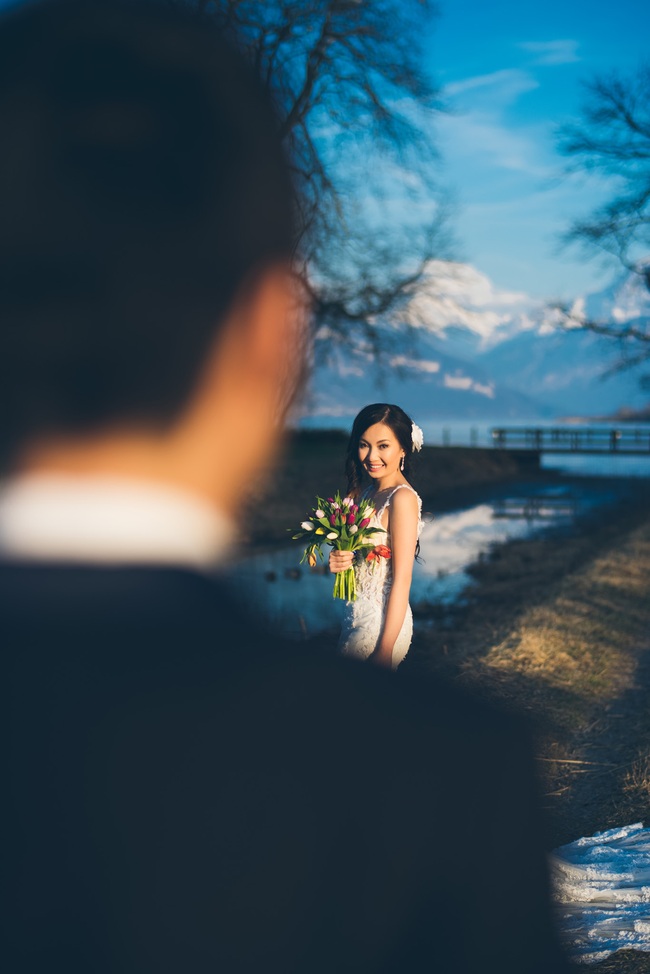 Ảnh cưới đẹp nao lòng tại hồ xanh, núi trắng Thụy Sĩ của cặp đôi Việt kiều tưởng không yêu mà cuối cùng lại yêu - Ảnh 11.