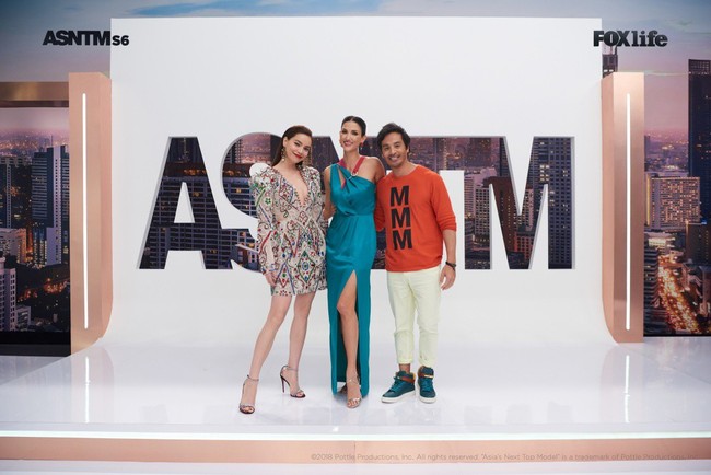 Hà Hồ cực nóng bỏng và thời trang tại Asia‘s Next Top Model, được khen hết lời khi nhiệt tình thị phạm thí sinh - Ảnh 14.