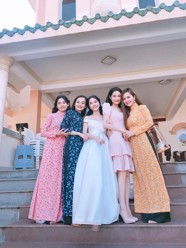 Sau đ&aacute;m cưới của Trường Giang &ndash; Nh&atilde; Phương, gia đ&igrave;nh nữ diễn vi&ecirc;n lại tiếp tục đ&oacute;n th&ecirc;m một tin vui nữa - Ảnh 2.