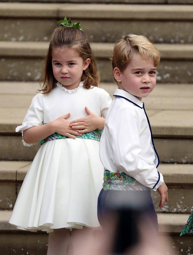 Những hình ảnh trong đám cưới cổ tích của Công chúa Eugenie - cháu gái Nữ hoàng Anh - Ảnh 3.