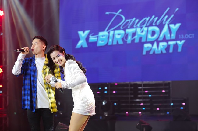Đông Nhi quyết chơi lớn với dự án album và liveshow kỷ niệm 10 năm ca hát - Ảnh 9. Đông Nhi quyết chơi lớn với dự án album và liveshow kỷ niệm 10 năm ca hát - Ảnh 9.