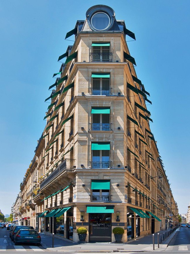 Căn phòng nơi Ngọc Trinh chụp ảnh ngưng đọng thời gian: góc view đẹp nhất nhì Paris, phải đặt trước cả tháng - Ảnh 3.