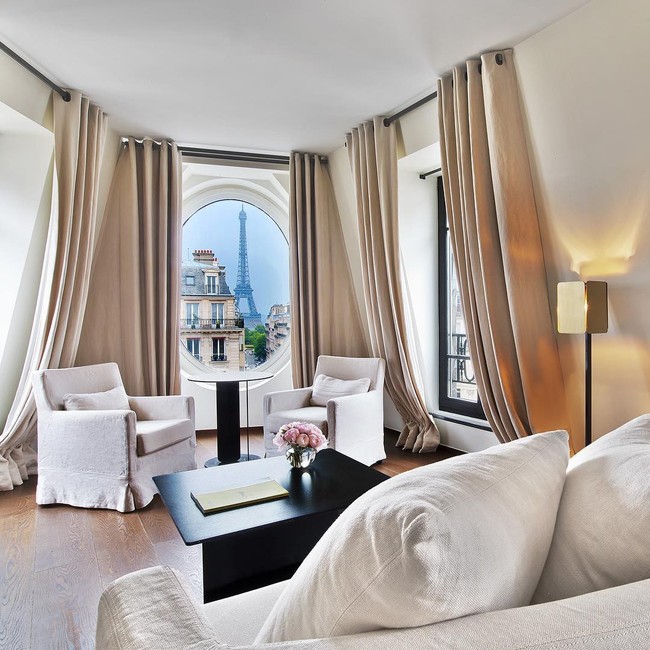Căn phòng nơi Ngọc Trinh chụp ảnh ngưng đọng thời gian: góc view đẹp nhất nhì Paris, phải đặt trước cả tháng - Ảnh 4.