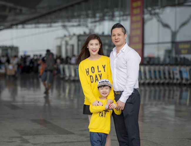 Chồng bận việc đột xuất, Phí Thùy Linh vẫn đưa con trai đi Hàn Quốc đón sinh nhật như dự định - Ảnh 3.